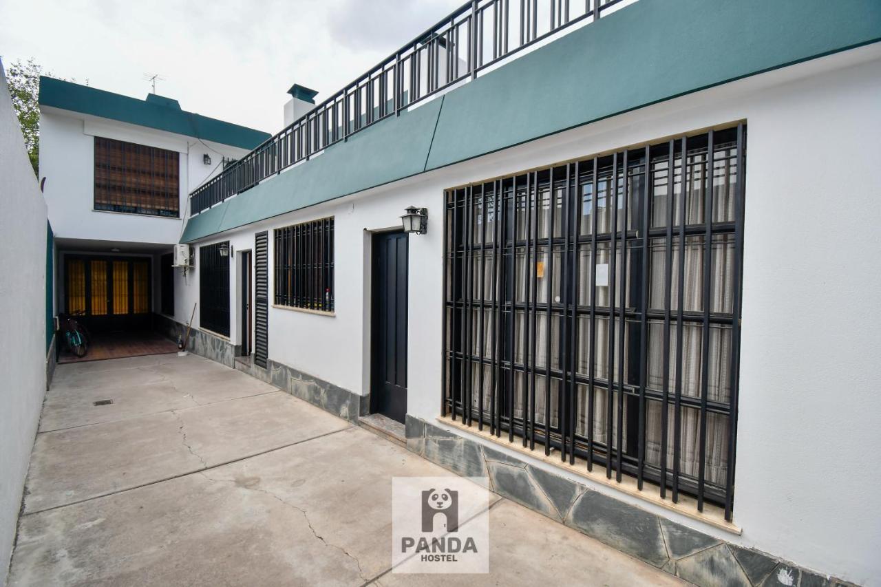 Panda Hostel Мендоса Экстерьер фото